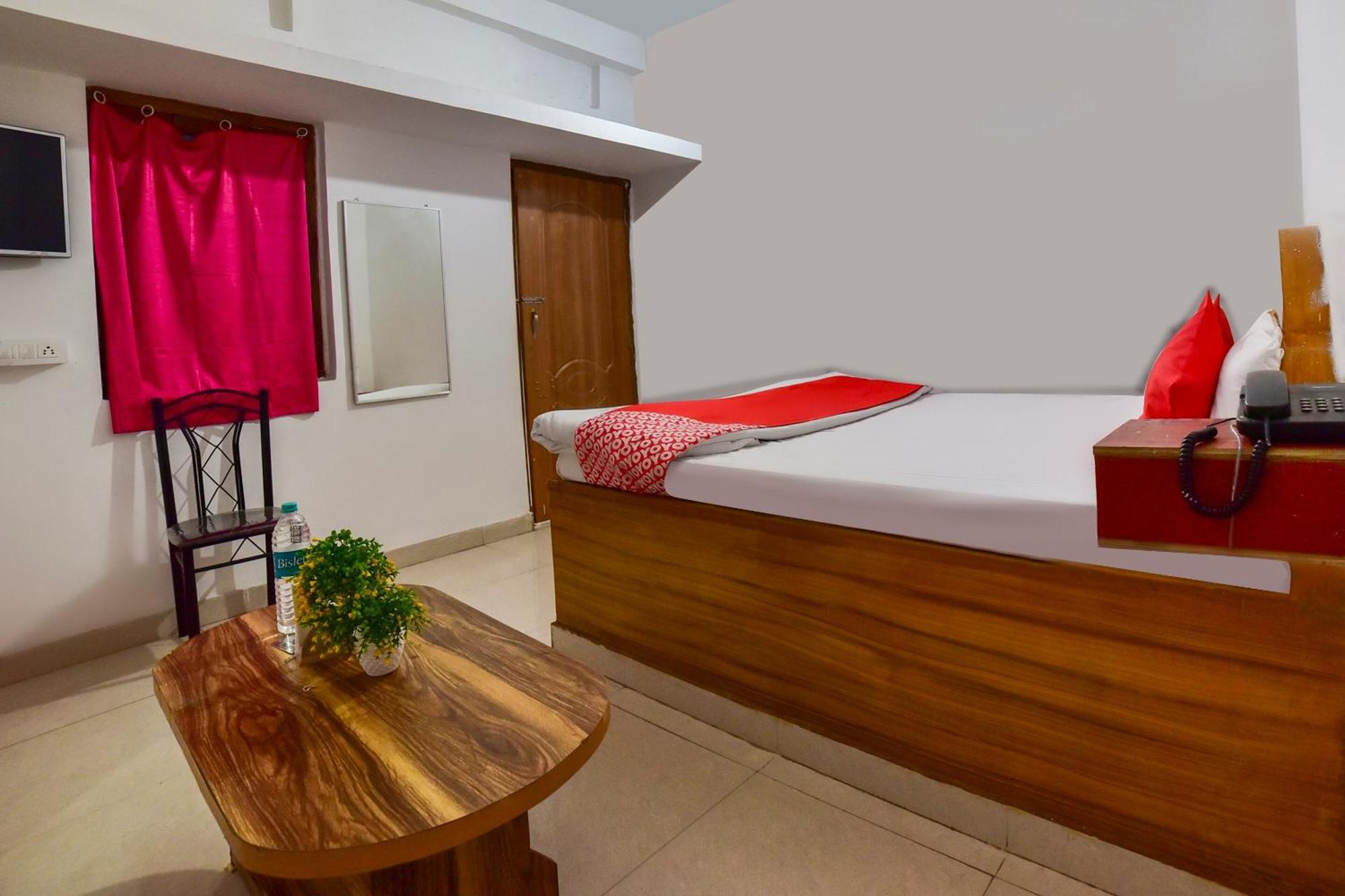 Oyo Flagship Mamta Hotel Hajipur ภายนอก รูปภาพ