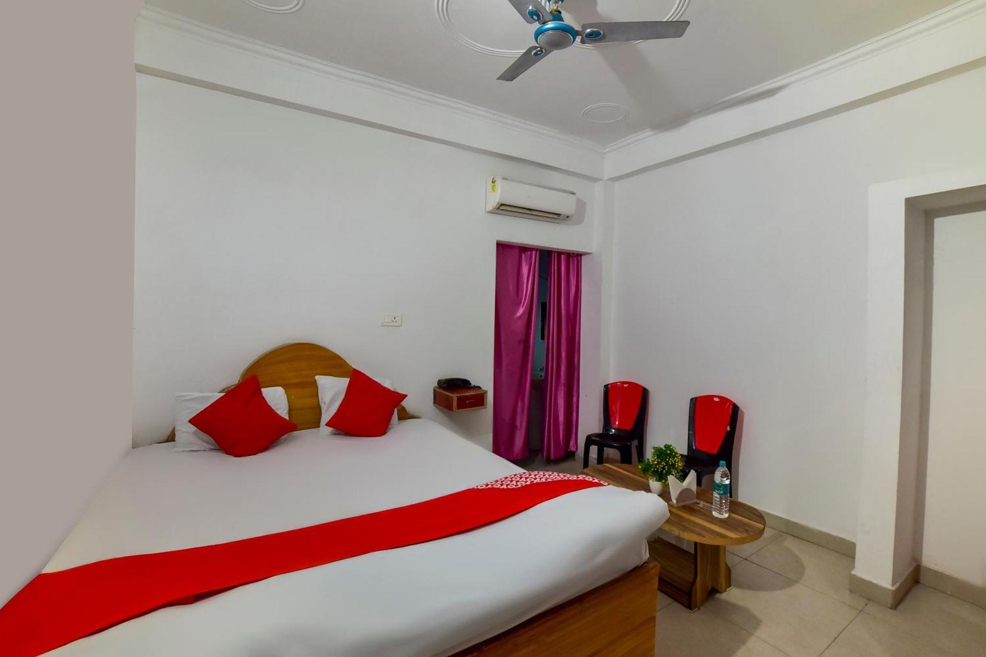 Oyo Flagship Mamta Hotel Hajipur ภายนอก รูปภาพ